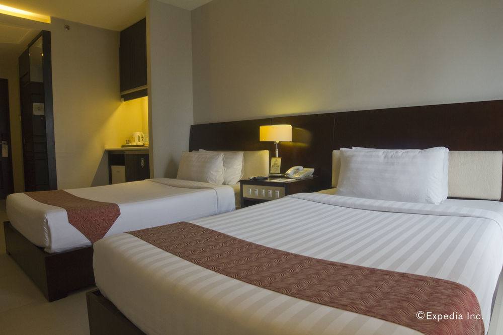 Millenia Suites Pasig City Exterior foto